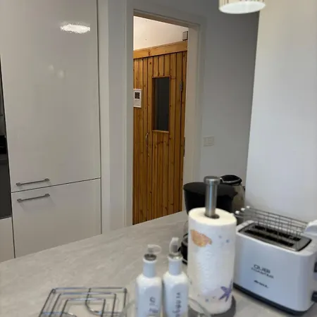 T&t With Sauna Apartamento